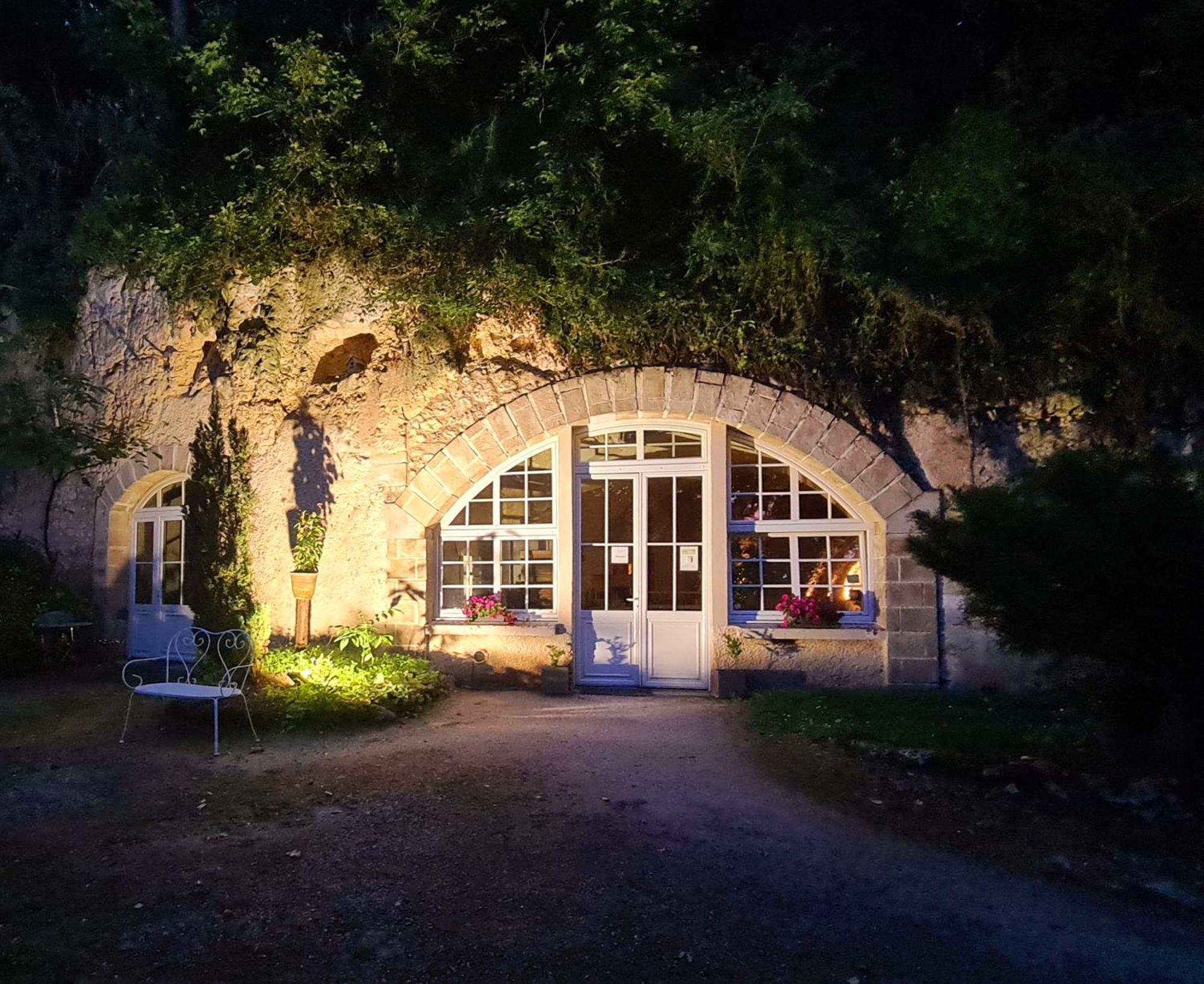 Chambres D'Hotes Troglodytes Le Clos De L'Hermitage Амбуаз Номер фото