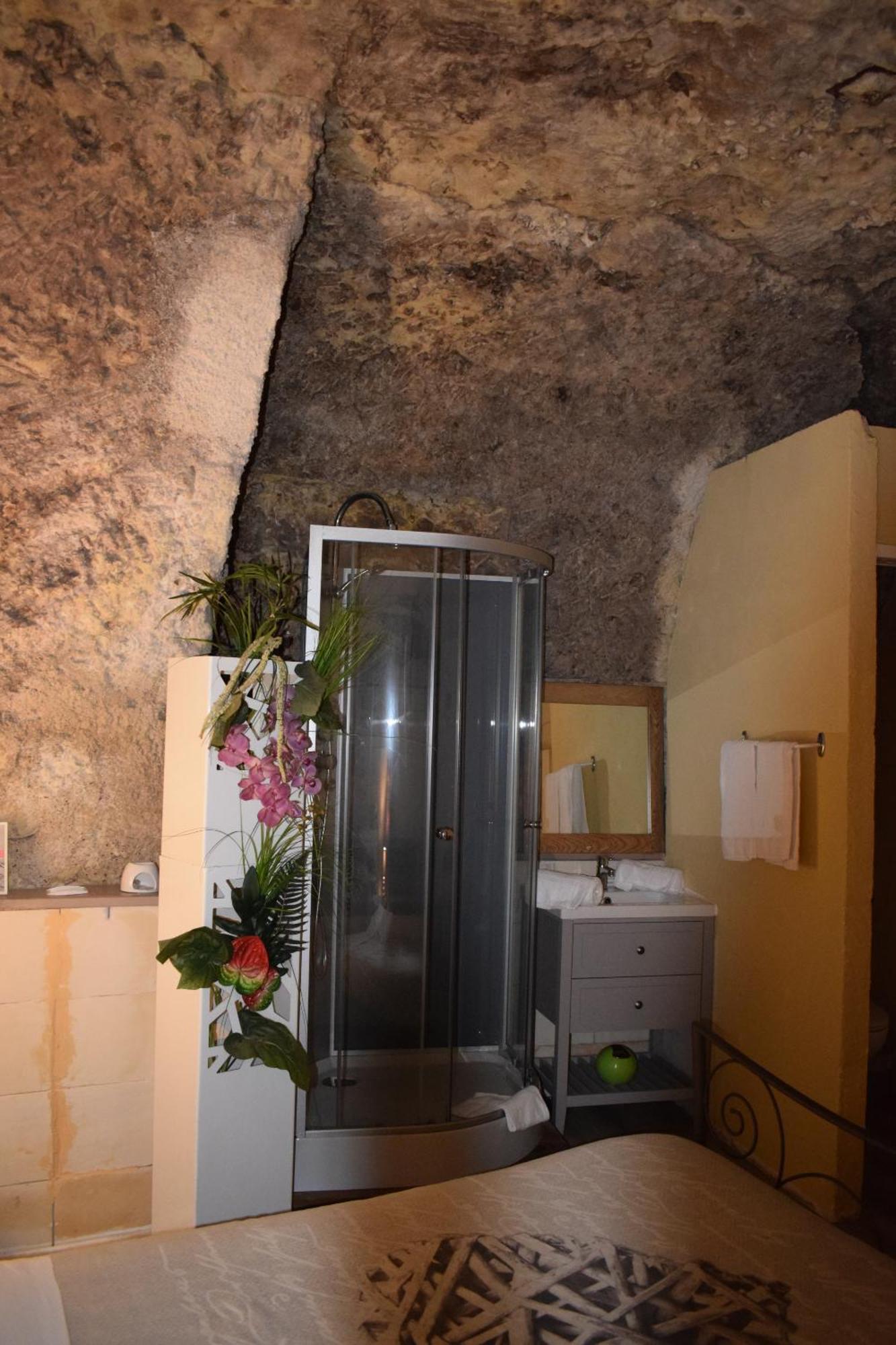 Chambres D'Hotes Troglodytes Le Clos De L'Hermitage Амбуаз Номер фото